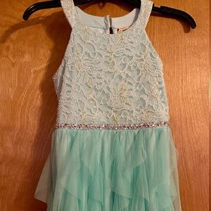Speechless size 10 mint green dress